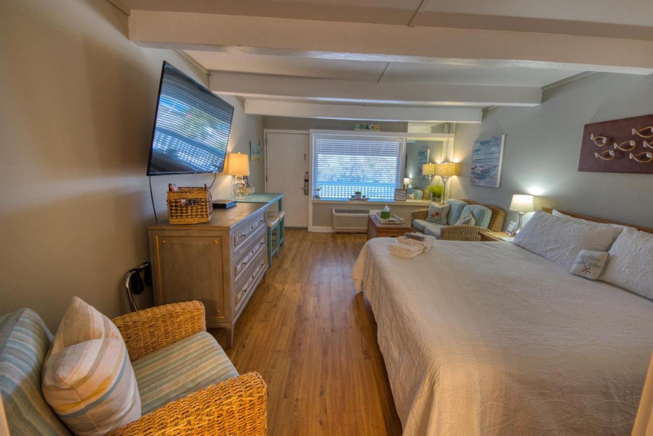 Waterway View Studio 2 W/ Pool, 1 Mile To Wrightsville Beach 威尔明顿 外观 照片