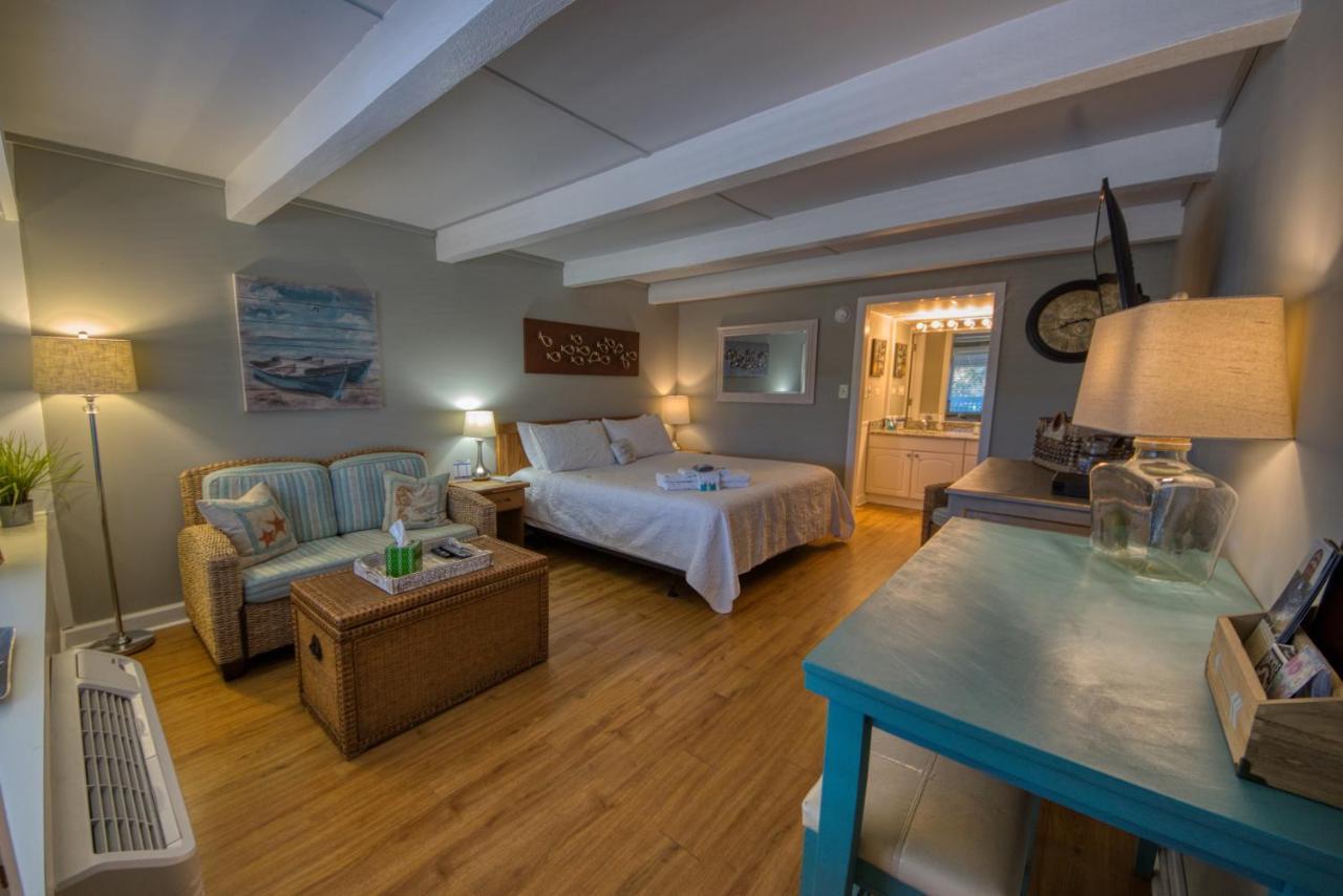 Waterway View Studio 2 W/ Pool, 1 Mile To Wrightsville Beach 威尔明顿 外观 照片